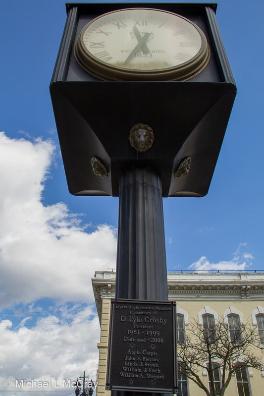 Memorial Clock